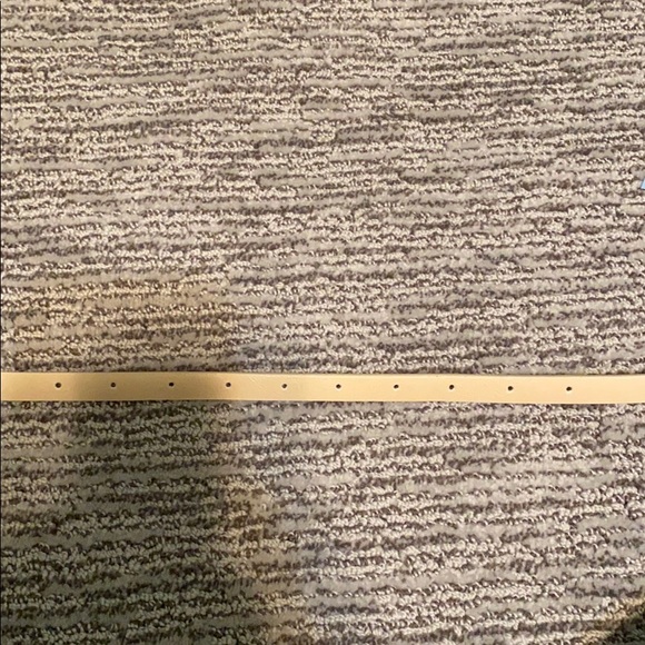 Thin Cream Belt - Picture 2 of 5